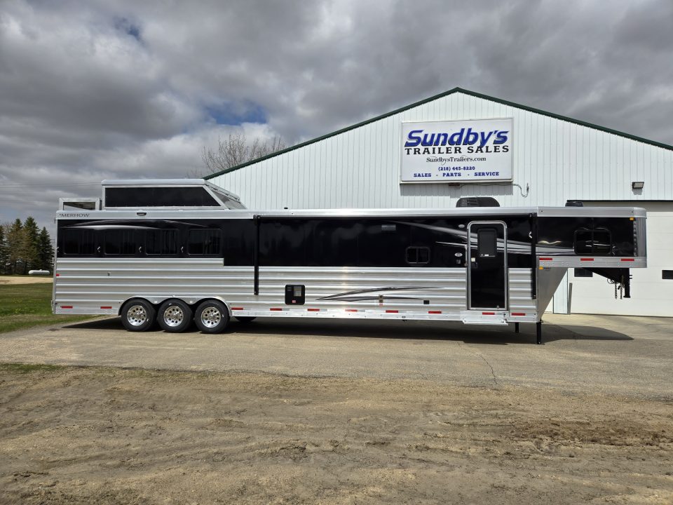 New 2026 Merhow Summit Super Slide 4 Horse Trailer