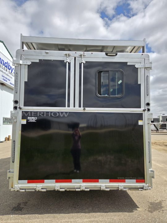 New 2026 Merhow Summit Super Slide 4 Horse Trailer