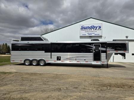 New 2026 Merhow Summit Super Slide 4 Horse Trailer