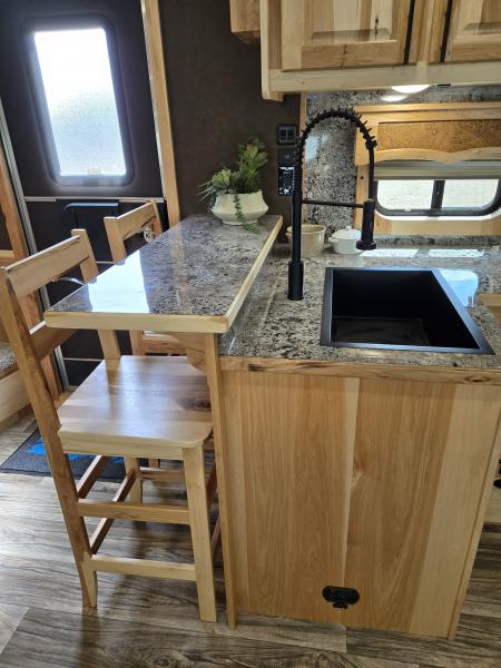 New 2026 Merhow Summit Super Slide 4 Horse Trailer