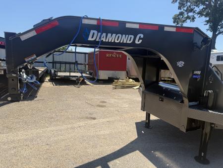 New 2026 Diamond C Trailers FMAX210 102X32 HYD Gooseneck Bodies