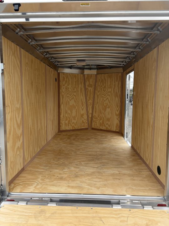 New 2026 NEO TRAILERS NAV106SR (6' X 10') 2.9K Cargo / Enclosed Trailer