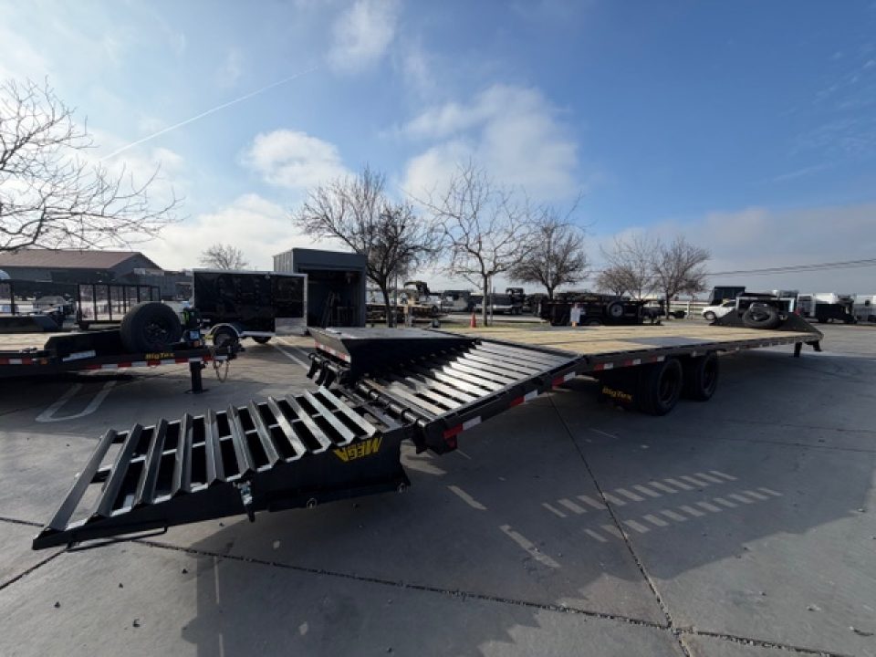 New 2027 Big Tex Trailers 25GN-40D5A-MR 8.5FT X 40FT 25.9K GVW TA-D Equipment Trailer