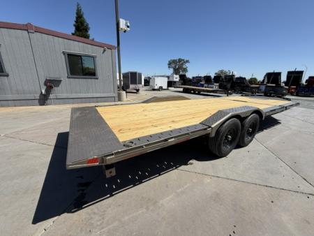 New 2026 Diamond C Trailers HXD207L24X102 8.5FT X 24FT 14.9K GVW Tilt Trailer