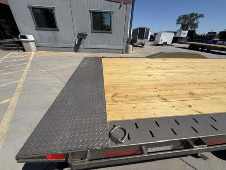 New 2026 Diamond C Trailers HXD207L24X102 8.5FT X 24FT 14.9K GVW Tilt Trailer