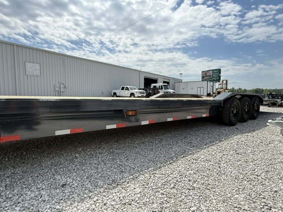 New Lamar Car Hauler 102x36 21K W/ Tool Box & Winch Plate