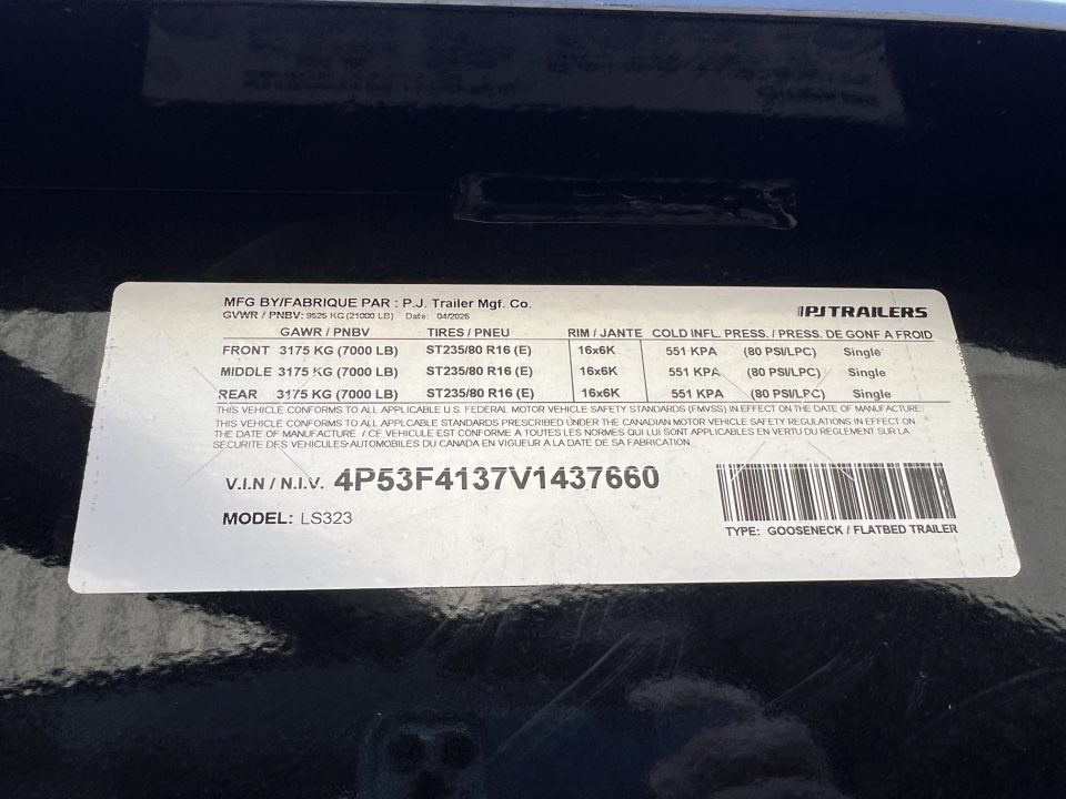 New 2027 PJ Trailers 32' Gooseneck Triple Axle Flatbed Trailer