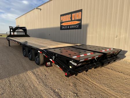 New 2027 PJ Trailers 32' Gooseneck Triple Axle Flatbed Trailer