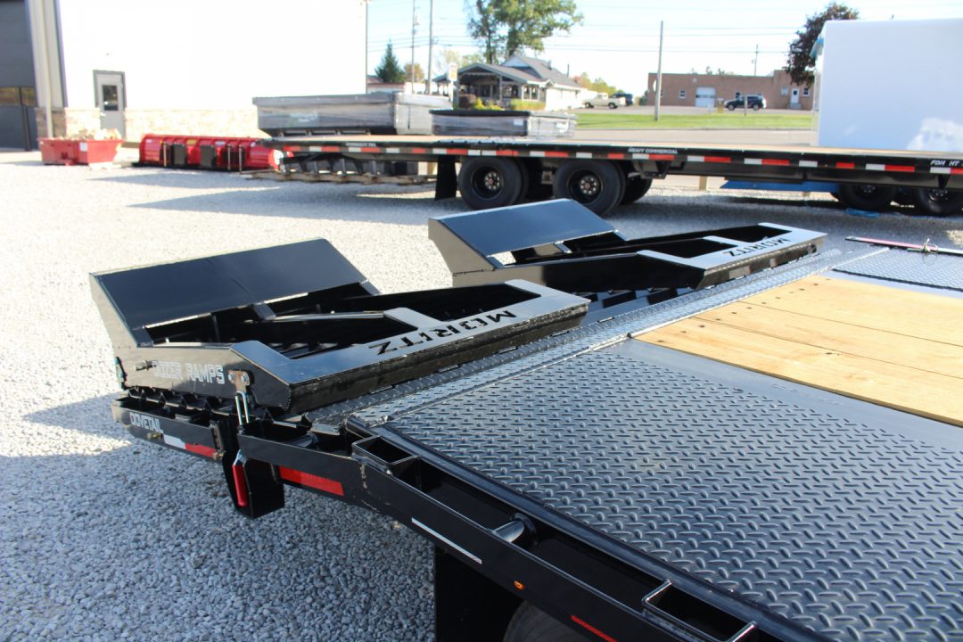 New 2026 Moritz FDPH DT 20' + 5' - Pintle Ring Deckover Equipment Trailer - 40000# GVW