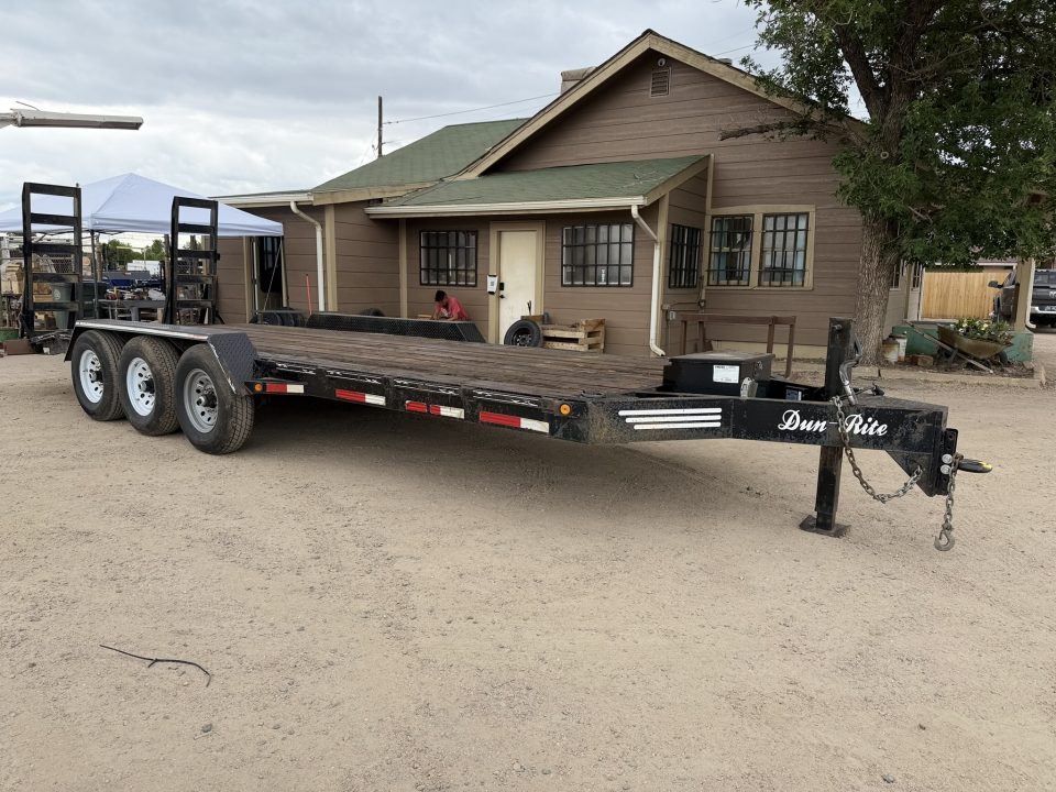 Used 2008 Other 7-22 Triple Axle Equipment Hauler