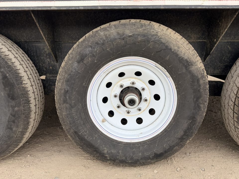 Used 2008 Other 7-22 Triple Axle Equipment Hauler