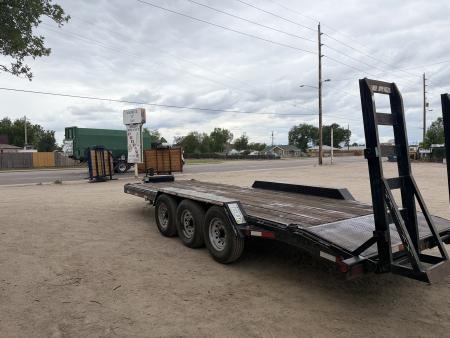 Used 2008 Other 7-22 Triple Axle Equipment Hauler