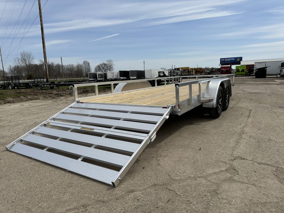 New 2026 H&H Trailers 82x18 Rail Side 7K Landscape Trailer