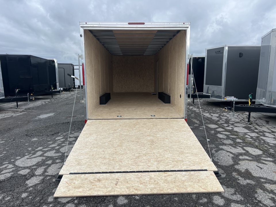New 2026 Look Trailers 8.5X24 10K DLX RAMP DOOR Cargo / Enclosed Trailer