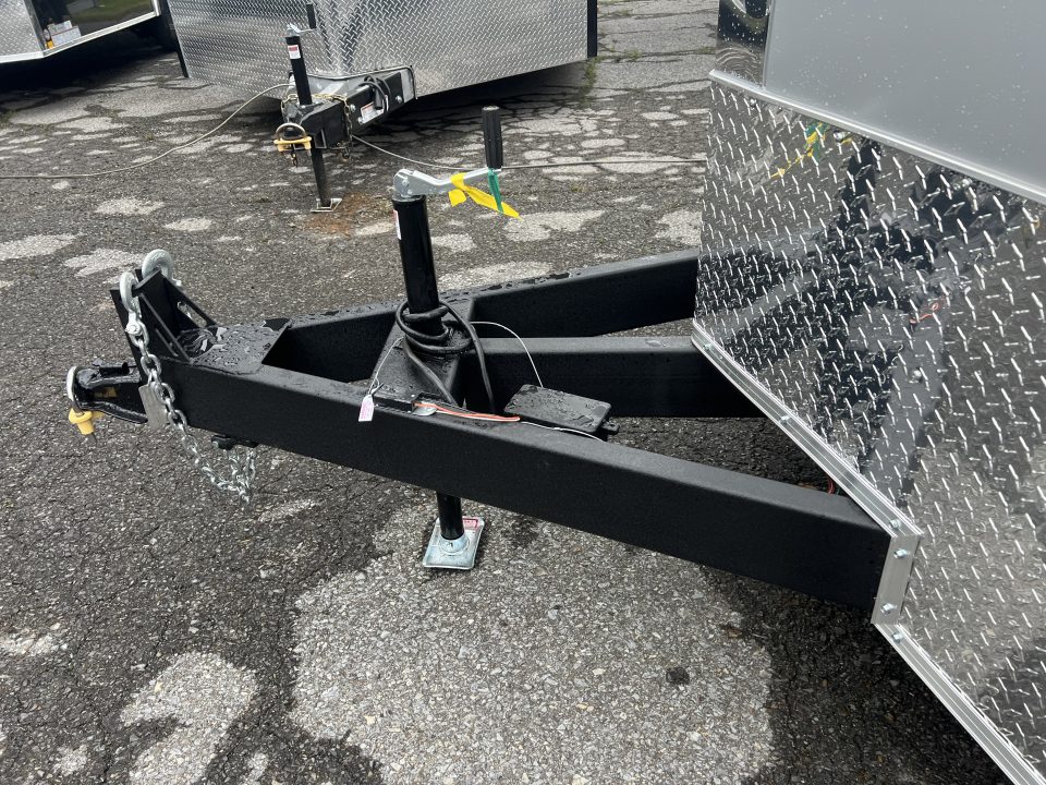 New 2026 Look Trailers 8.5X24 10K DLX RAMP DOOR Cargo / Enclosed Trailer