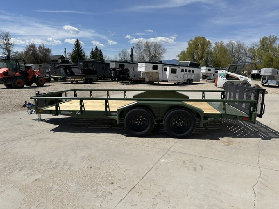 New 2026 Diamond C 16' GTU Flatbed
