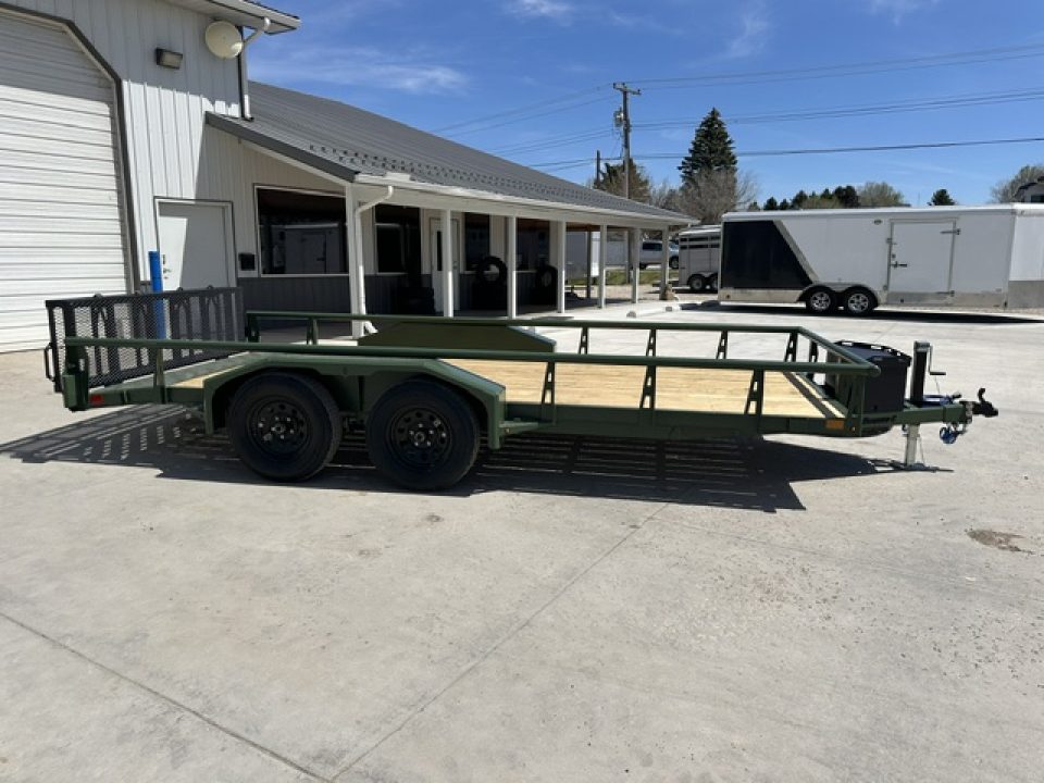 New 2026 Diamond C 16' GTU Flatbed