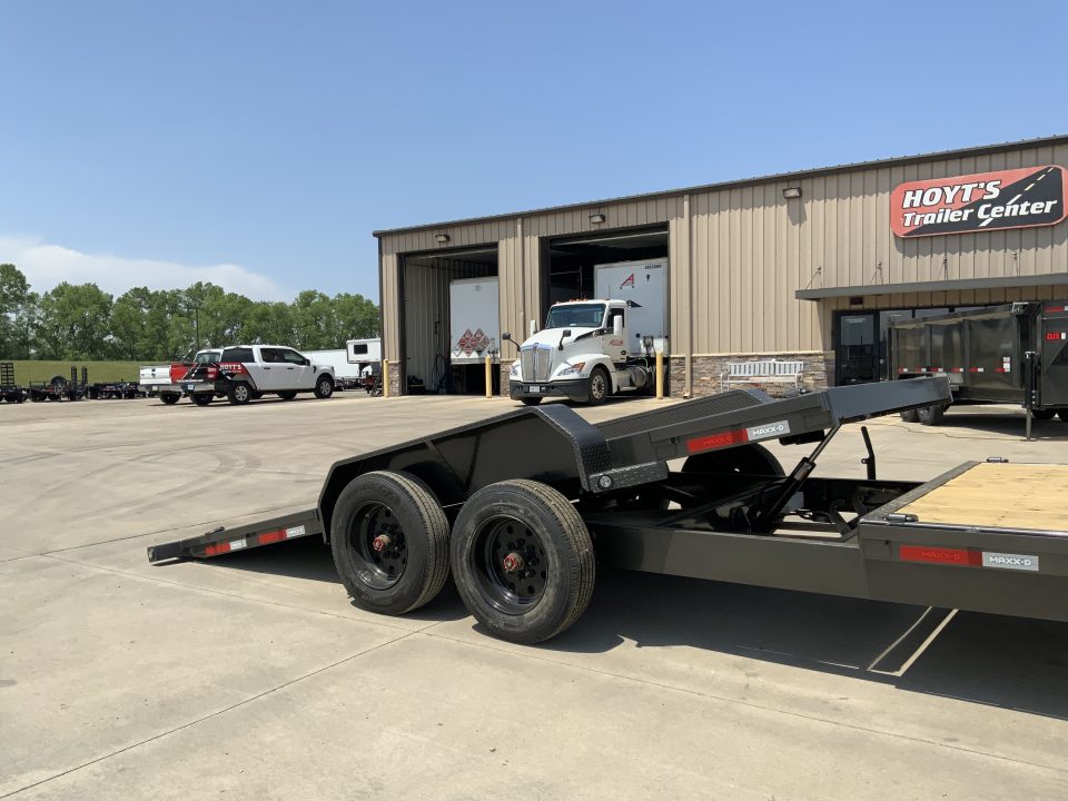 New 2026 MAXX-D 83 X 24 G8X Tilt Trailer