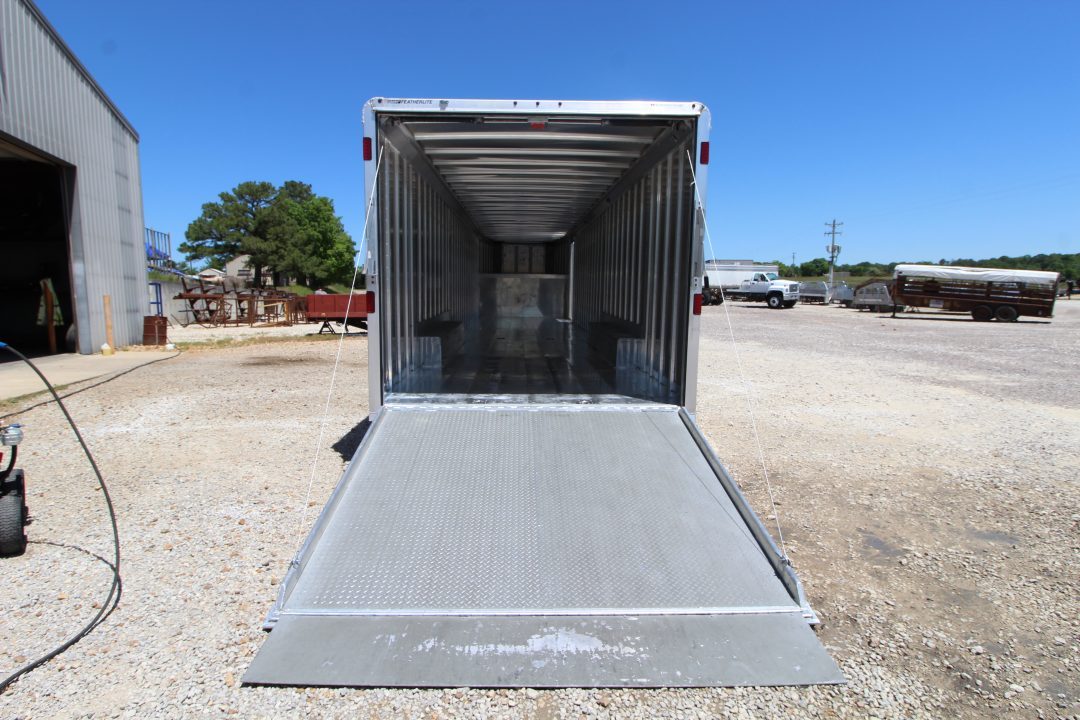 Used 2016 Featherlite Trailers 4941-0040 Car / Racing Trailer