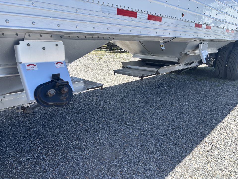 Used $1,650/mo 2023 Timpte 43x96x78 Hopper Trailer Rent to Own