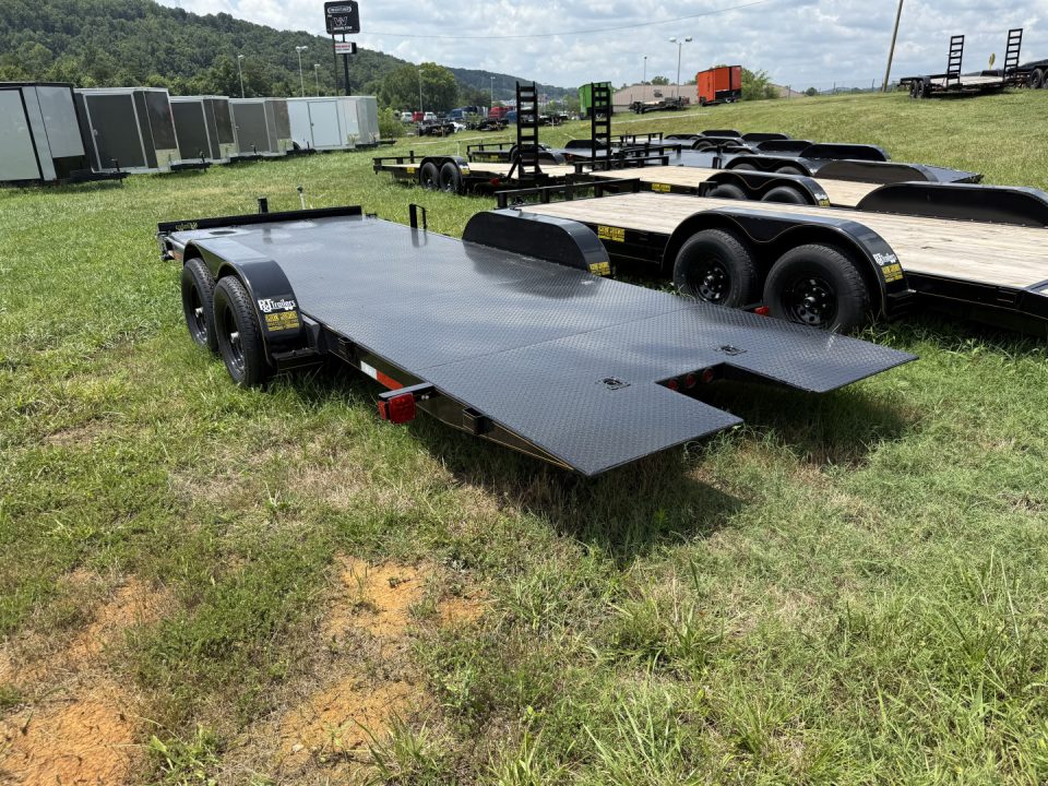 New 2026 P & T Trailers 10K 20' TILT CAR HAULER STEEL Car Hauler