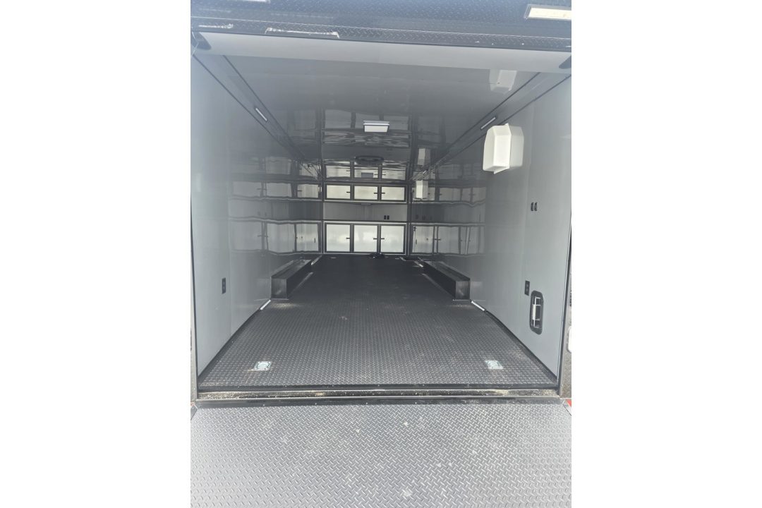 New 2026 Rock Solid Cargo 8.5X26 TANDEM CARGO W/ RAMP DOOR/ RACE PKG/ .08 SCREWLESS/ BLACKOUT PKG/