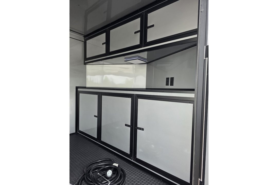 New 2026 Rock Solid Cargo 8.5X26 TANDEM CARGO W/ RAMP DOOR/ RACE PKG/ .08 SCREWLESS/ BLACKOUT PKG/