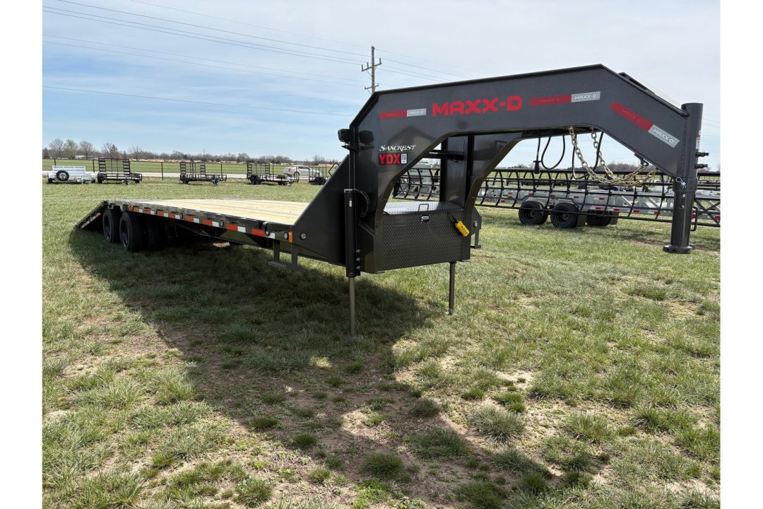 New 2026 MAXX-D TANDEM 102x34 25.9K GN HYDROTAIL W/ BLACKWOOD RUNNERS/ HYDRO JACKS/ TORQUE TUBE