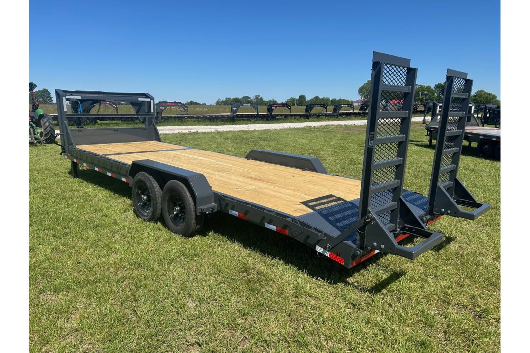 New 2026 Lamar 83x24 Tandem 14K GN Equipment Trailer w/ 2' Dove & Standup Ramps