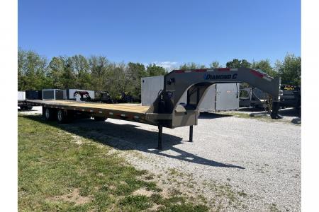 New 2026 Diamond C 102x35 FMAX212 TANDEM DUAL GN PACESETTER HYDROTAIL W/ STEEL RUNNERS/ HYDRO JACKS/ 60" SPREAD