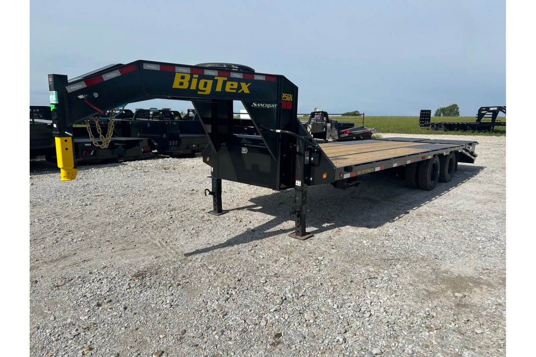 New 2026 Big Tex 102x25 Tandem 25.9K GN Flatbed w/ Mega Ramps, 2-Speed Jacks, & Load Lights