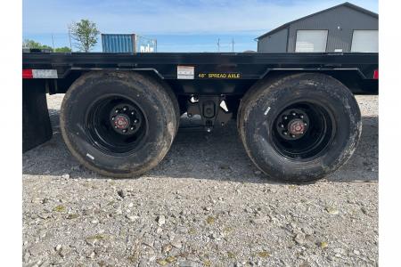 New 2026 Big Tex 102x25 Tandem 25.9K GN Flatbed w/ Mega Ramps, 2-Speed Jacks, & Load Lights