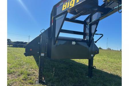 New 2026 Big Tex 102x33 Tandem 25.9K GN Flatbed w/ 2-Speed Jacks, Load Lights, Sliding Ratchet Rail, & 14 Ply Tires