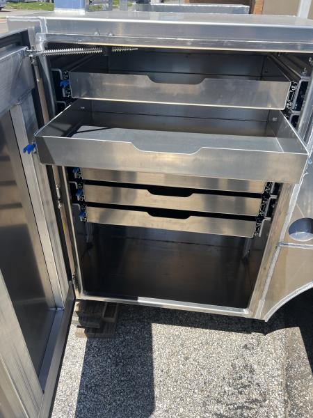 New 2026 Zimmerman Advantage 94" x 102" Truck Bed
