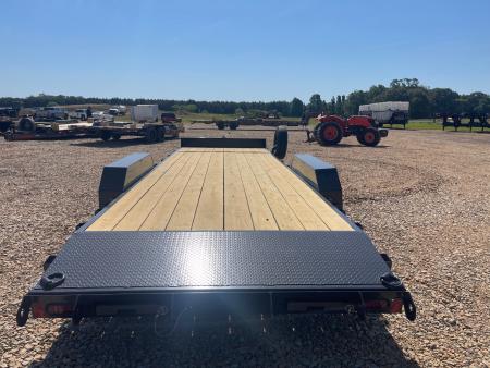 New 2026 Hillcrest Trailers 10222SC Car Hauler