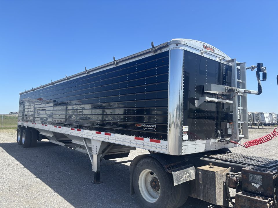 Used 2025 Timpte 42x96x78 Hopper Trailer
