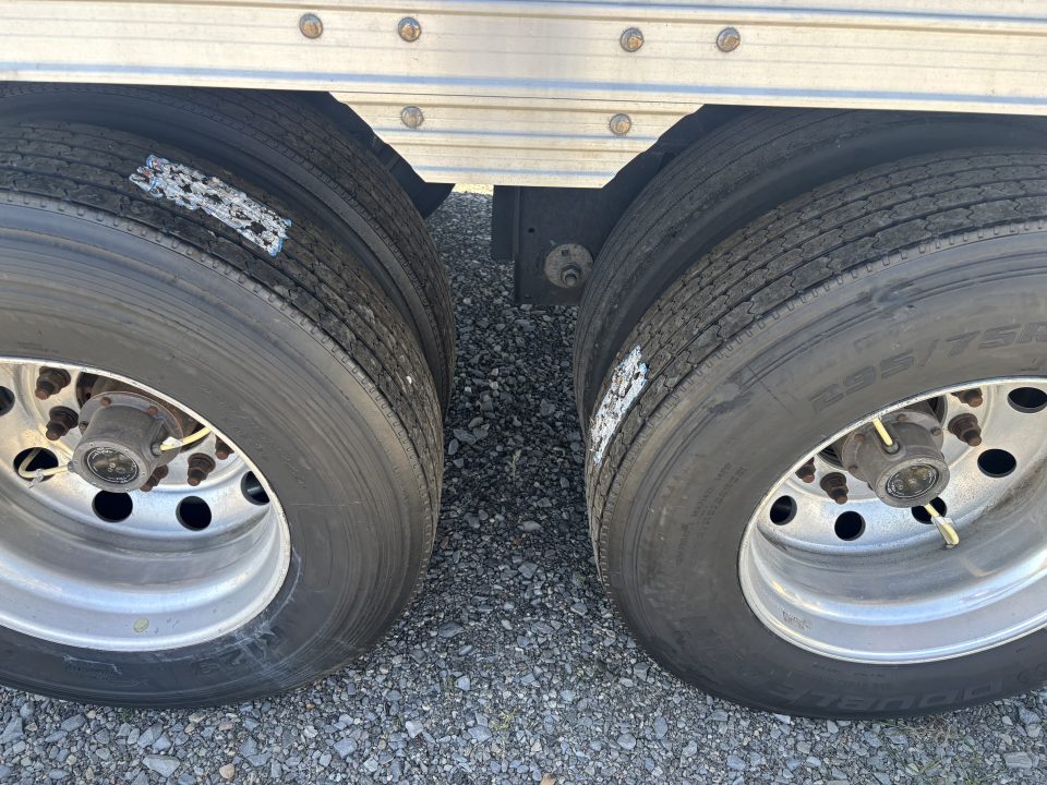 Used $1,650/month 2025 Timpte 42x96x78 Hopper Trailer Rent to Own