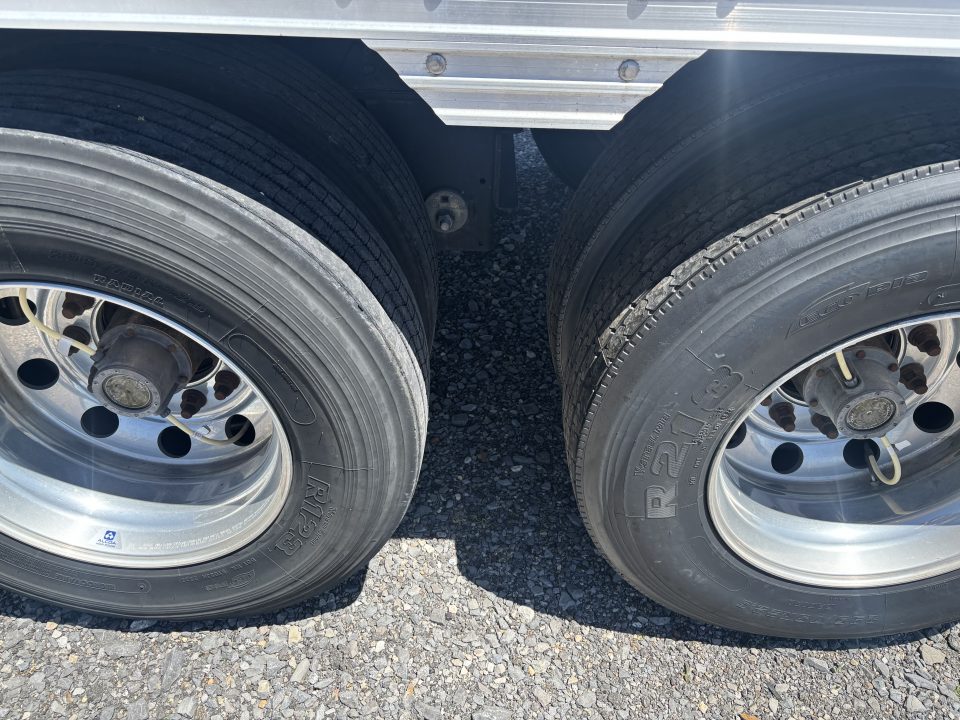 Used $1,650/month 2025 Timpte 42x96x78 Hopper Trailer Rent to Own
