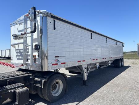 Used $1,650/month 2025 Timpte 42x96x78 Hopper Trailer Rent to Own