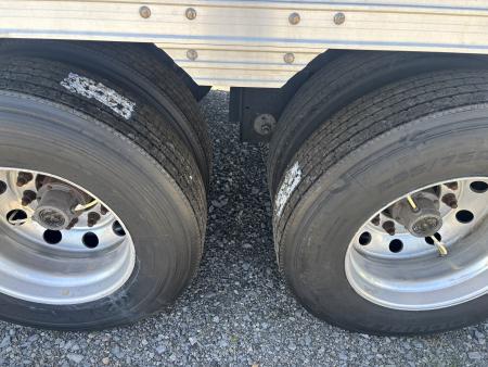 Used $1,650/month 2025 Timpte 42x96x78 Hopper Trailer Rent to Own