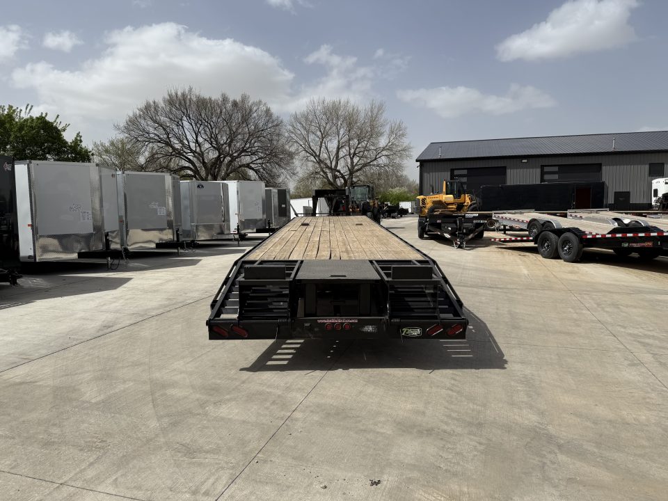 Used 2023 Double A 40’ Gooseneck Deckover 35’ plus 5’ x 102” with 2-10K tandem dual axles