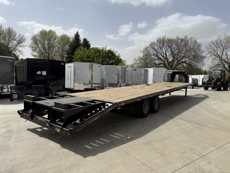 Used 2023 Double A 40’ Gooseneck Deckover 35’ plus 5’ x 102” with 2-10K tandem dual axles