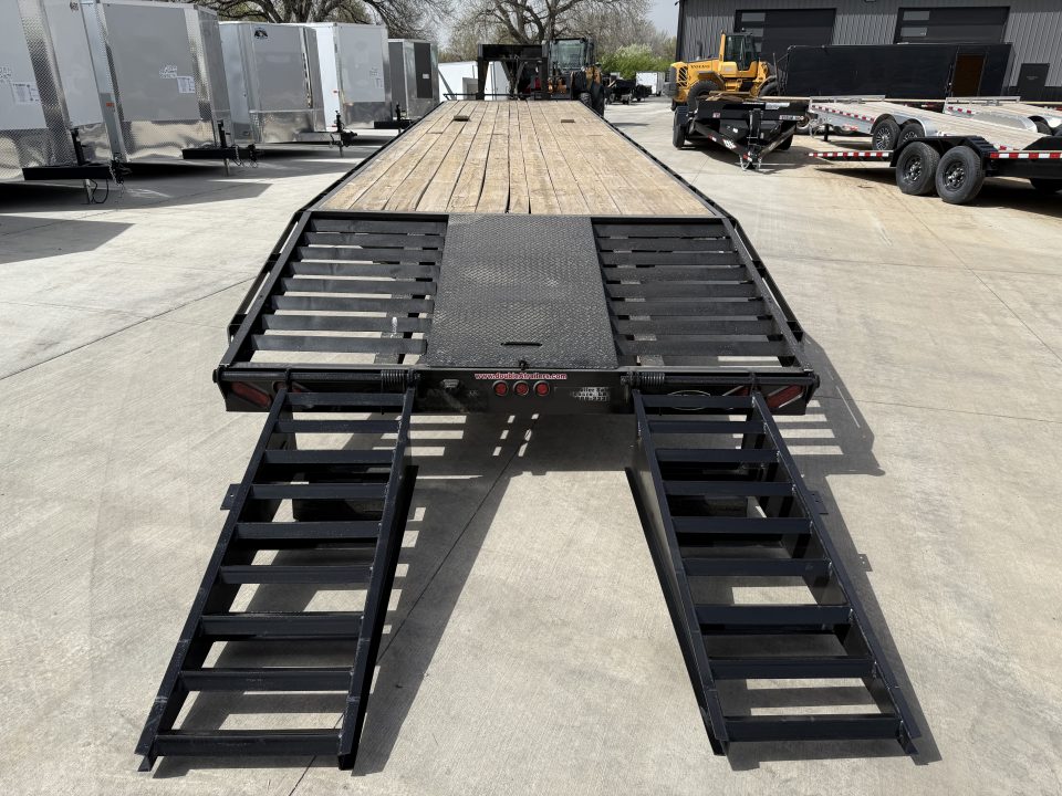 Used 2023 Double A 40’ Gooseneck Deckover 35’ plus 5’ x 102” with 2-10K tandem dual axles
