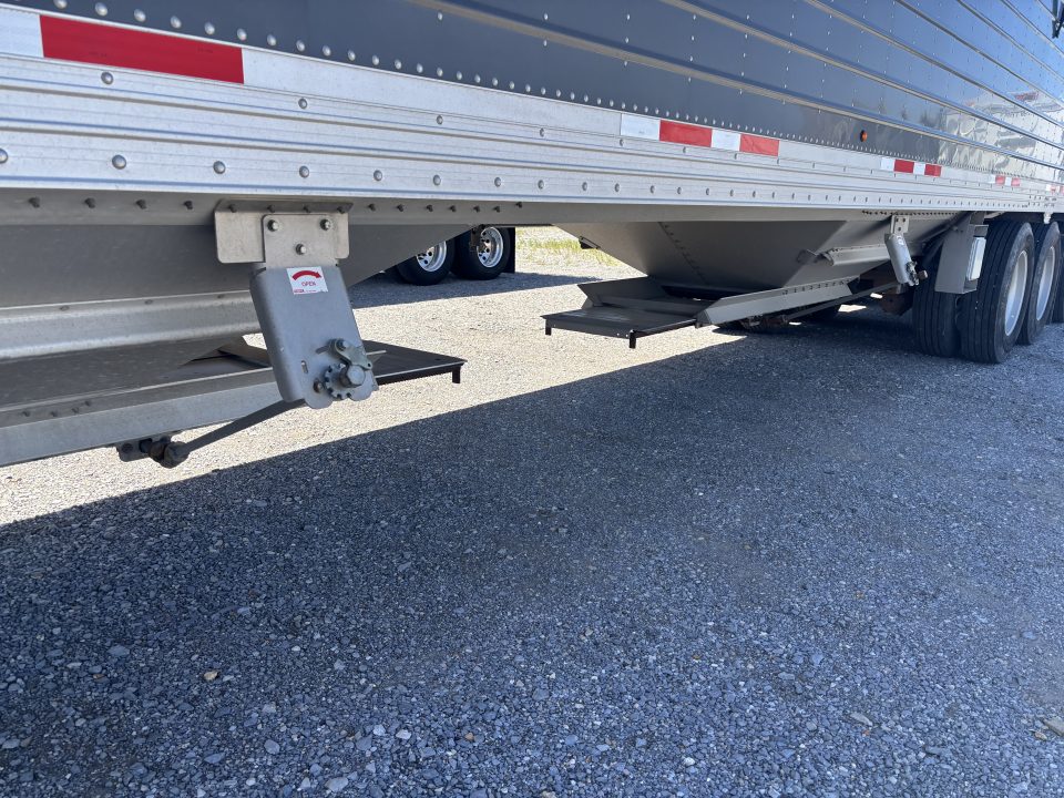 Used $1,650/mo 2024 Timpte 50x96x72 Hopper Trailer Rent to Own