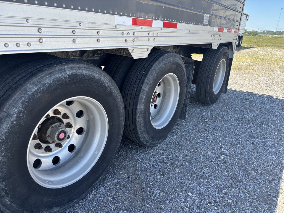 Used $1,650/mo 2024 Timpte 50x96x72 Hopper Trailer Rent to Own