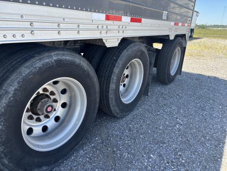 Used $1,650/mo 2024 Timpte 50x96x72 Hopper Trailer Rent to Own