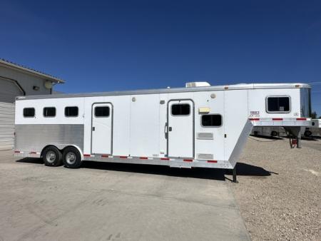Consignment 2008 Exiss 3 Horse Living Quarter
