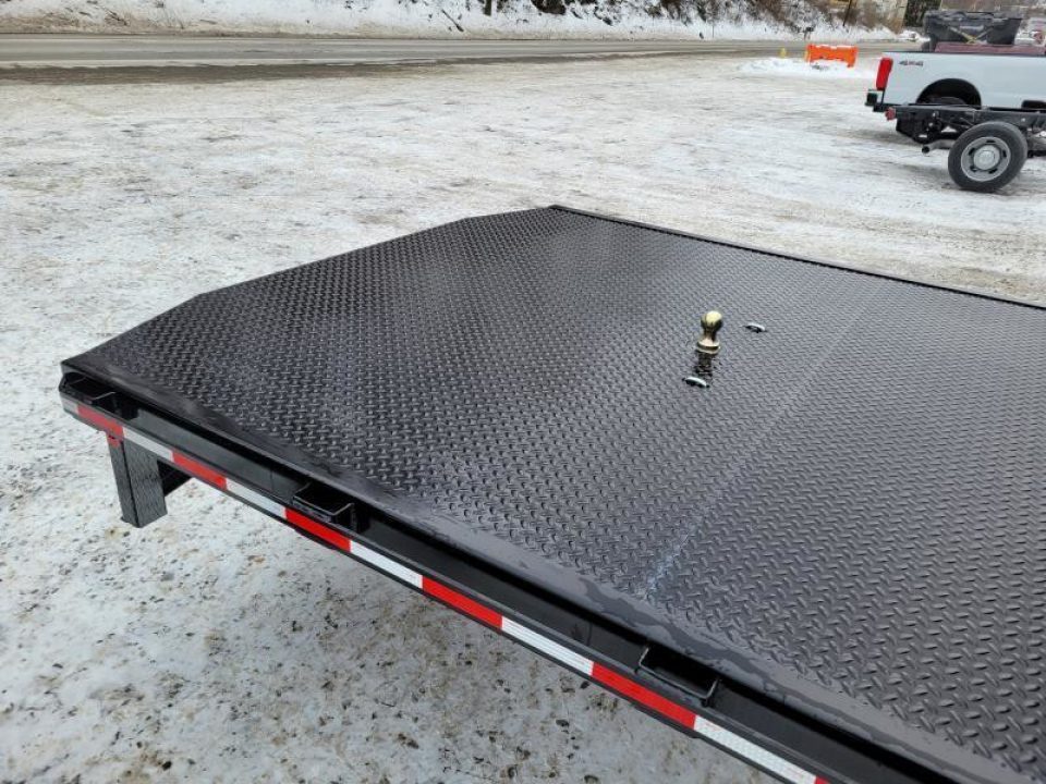 New 2026 Zimmerman Truck Bodies SRW Longbed 8' Flatbed with B&W Turnover Ball 3000XL Truck Bed