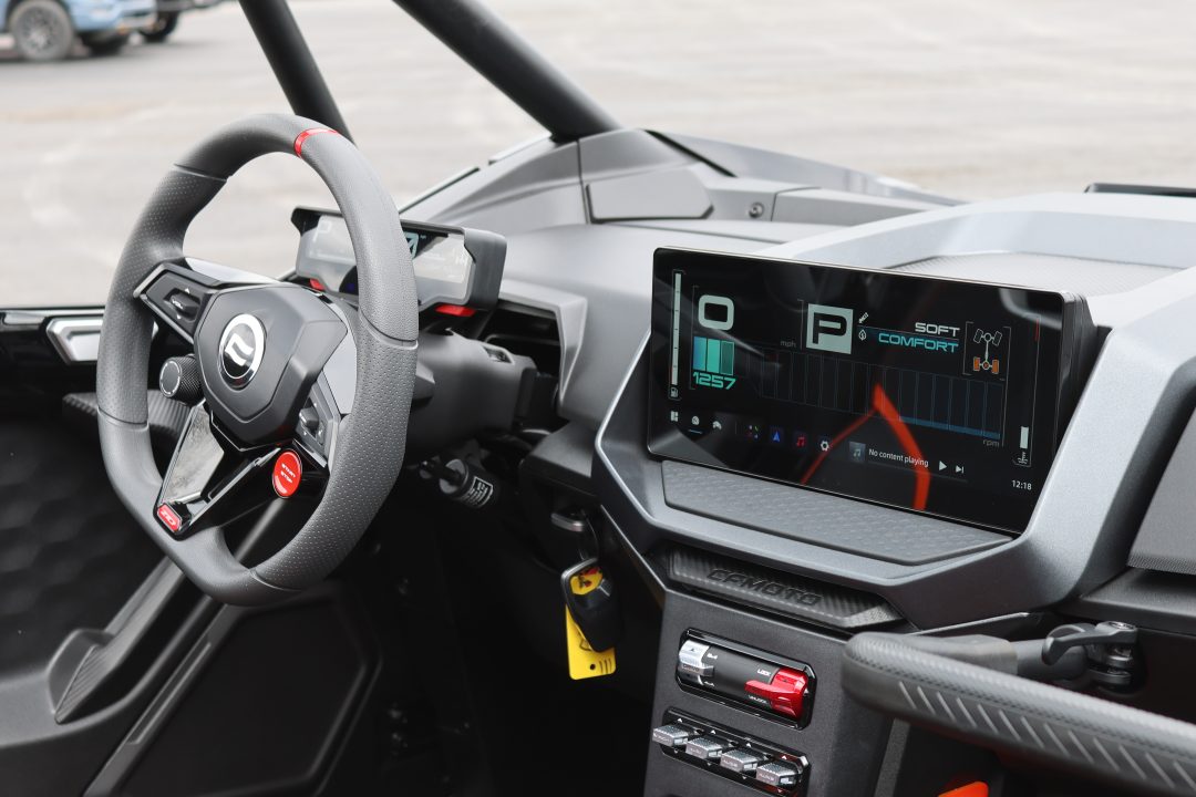 New 2026 CFMOTO Z10 Side by Side (Sport)
