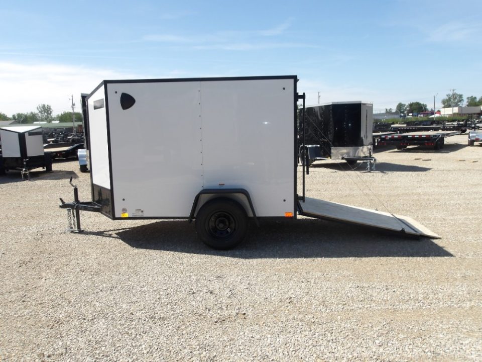 New 2027 Discovery Trailers 5x8 DTH58SA Cargo / Enclosed Trailer